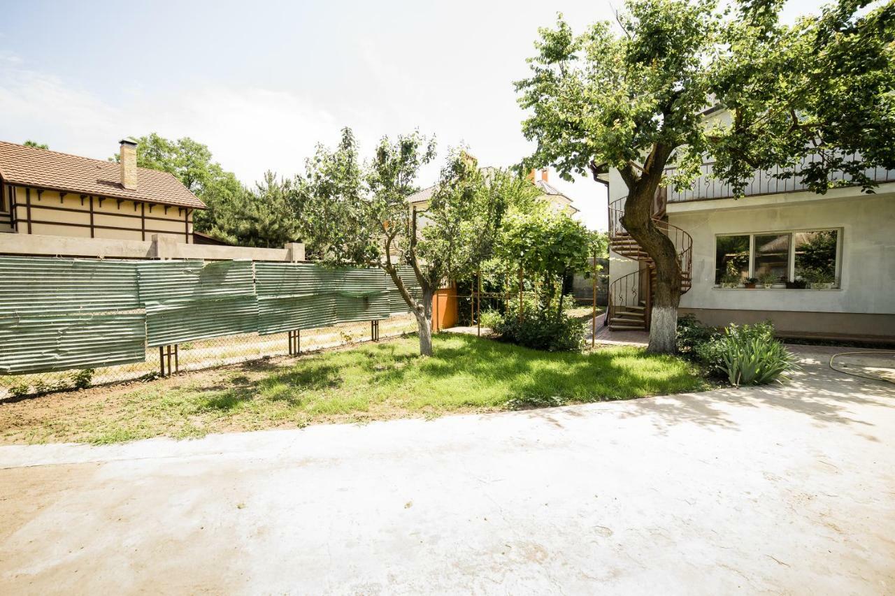 Zhemchuzhnaya Gavan Odesa Exterior photo